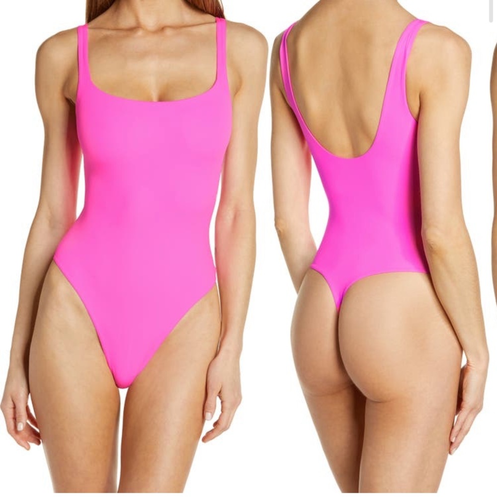 Skims Large Pink square neck bodysuit